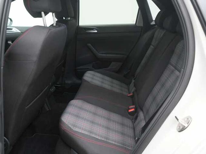 Volkswagen Polo DSG SHZ MATRIX PDC ACC