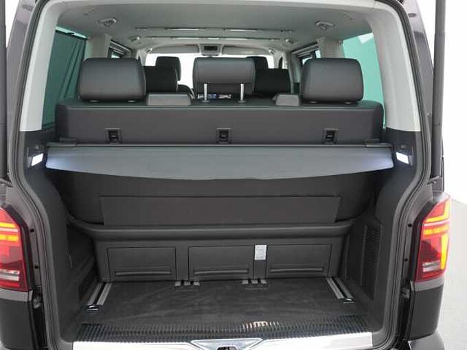 Volkswagen T6.1 Multivan Highline ACC AHK NAVI 7-SITZER SHZ