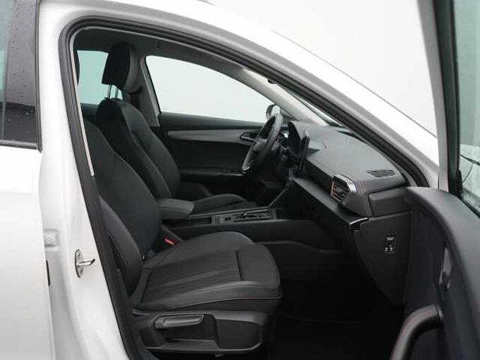 CUPRA Formentor DSG AHK ACC VIRT CARPLAY LED PDC