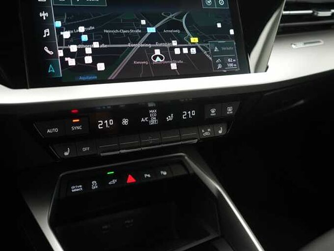 Audi A3 Sportback 40 e S TRON VIRT NAVI SHZ PDC