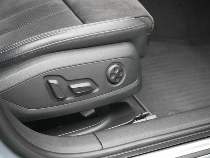 Audi S4 MATRIX AHK HUD SHZ MEMORY