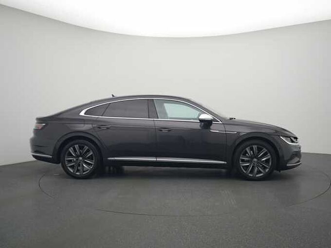 Volkswagen Arteon Elegance DSG AHK ACC LEDER VIRT KAM SHZ