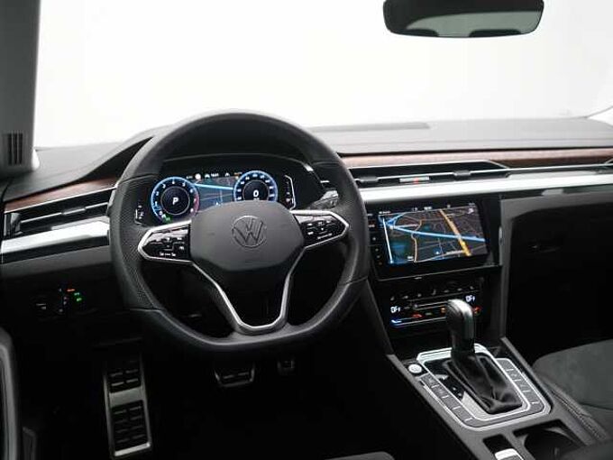 Volkswagen Arteon Elegance DSG AHK ACC LEDER VIRT KAM SHZ