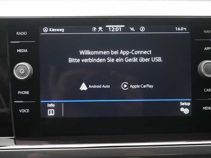 Volkswagen Taigo Style MATRIX SHZ PDC NAVI VIRT CARPLAY