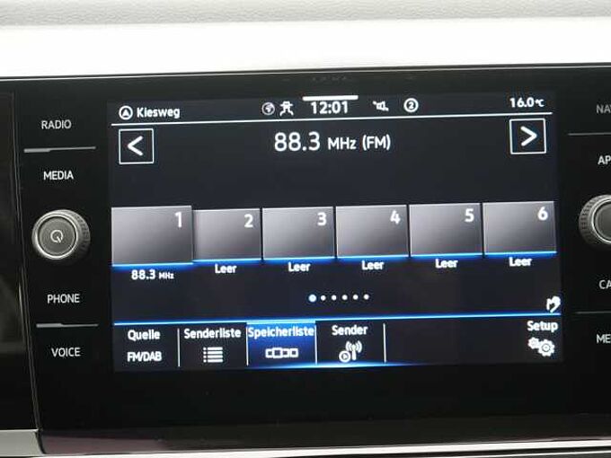 Volkswagen Taigo Style MATRIX NAVI VIRT CARPLAY SHZ PDC