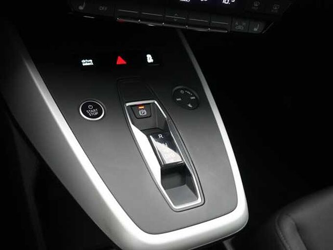 Audi Q4 LED SHZ VIRT ACC PDC KLIM