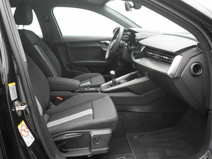 Audi A3 Sportback advanced NAVI VIRT ACC SHZ LED LED