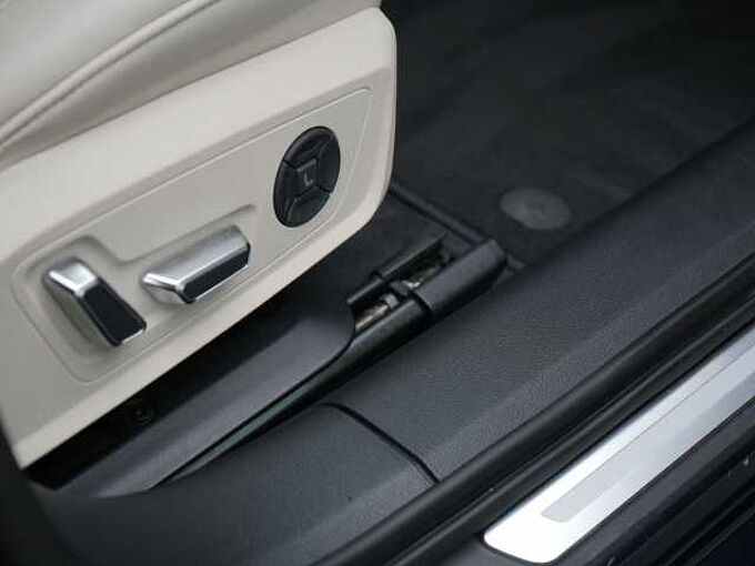 Audi A6 Avant 50 Sport quattro ACC LEDER HUD AHK NAVI