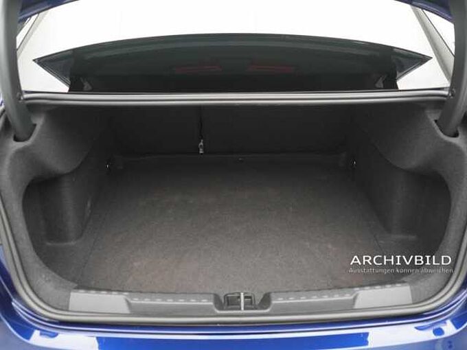 Audi A3 LED HUD B&O KAM SHZ PDC