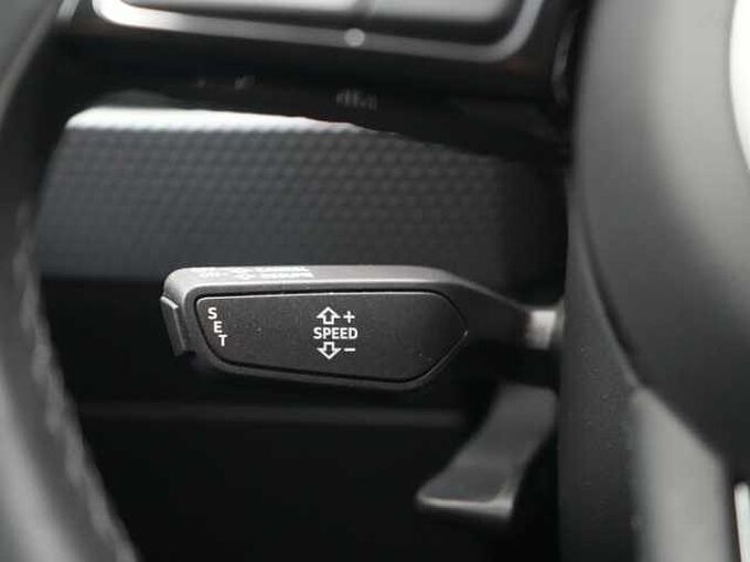 Audi A1 Sportback VIRT NAVI LED PDC