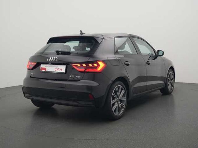 Audi A1 Sportback VIRT NAVI LED PDC