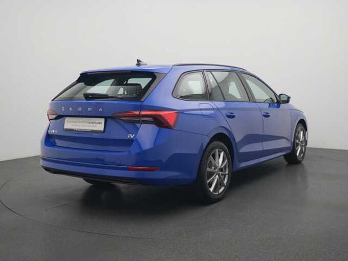 SKODA OCTAVIA Combi Ambition DSG SHZ PDC VIRT LED