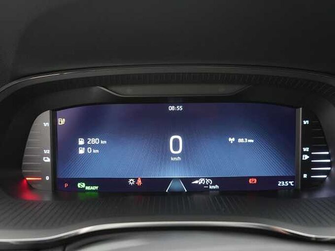 SKODA OCTAVIA Combi Ambition DSG SHZ PDC VIRT LED