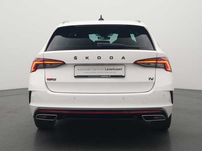 SKODA OCTAVIA Combi iV RS DSG VIRT CARPLAY LED SHZ PDC