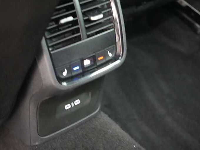 SKODA OCTAVIA Combi Selection DSG AHK MATRIX ACC NAVI