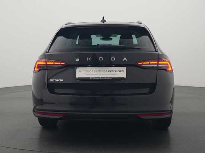SKODA OCTAVIA Combi Selection DSG AHK MATRIX ACC NAVI