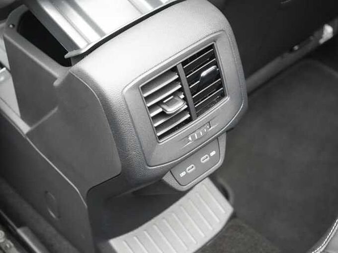 Volkswagen T-Roc LED KAM AHK SHZ PDC