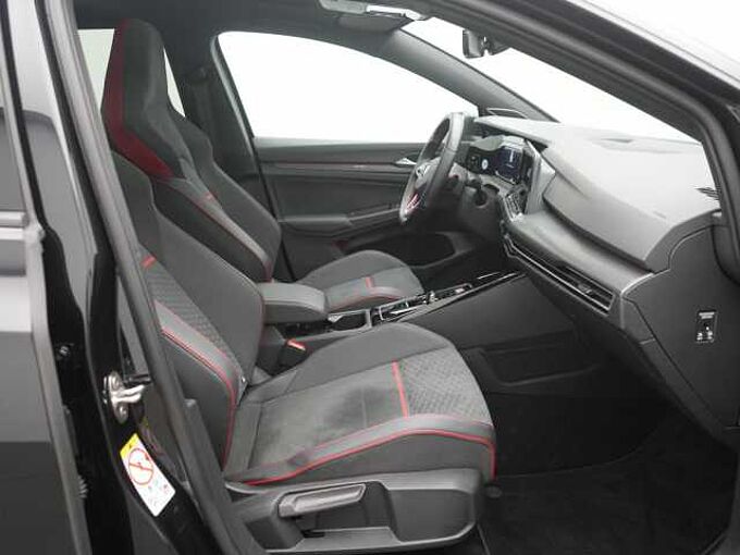 Volkswagen Golf VIII GTI Clubsport PANO H/K HUD MATRIX ACC