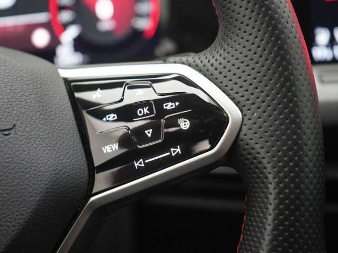 Volkswagen Golf VIII GTI PANO MATRIX H/K HUD ACC LEDER NAVI