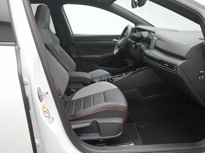 Volkswagen Golf VIII GTI PANO MATRIX H/K HUD ACC LEDER NAVI