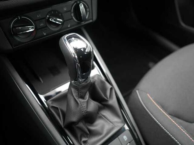 SKODA KAMIQ Ambition DSG AHK VIRT NAVI KAM CARPLAY PDC