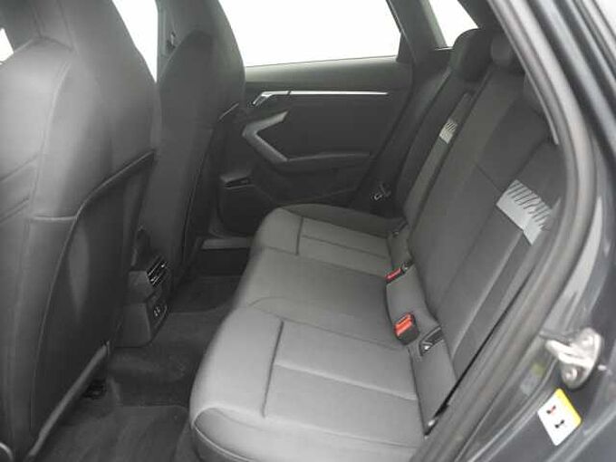 Audi A3 Sportback advanced SONOS HUD NAVI VIRT SHZ