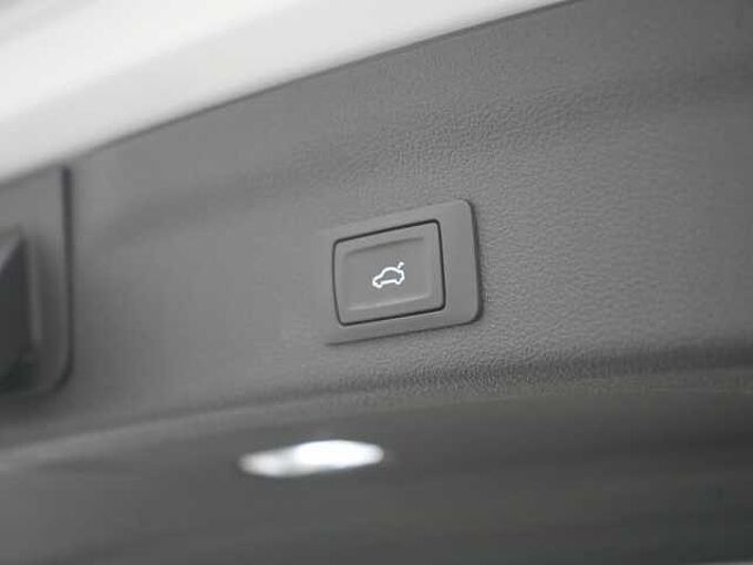 Audi A6 Avant 50 quattro Sport NAVI VIRT KAM SHZ