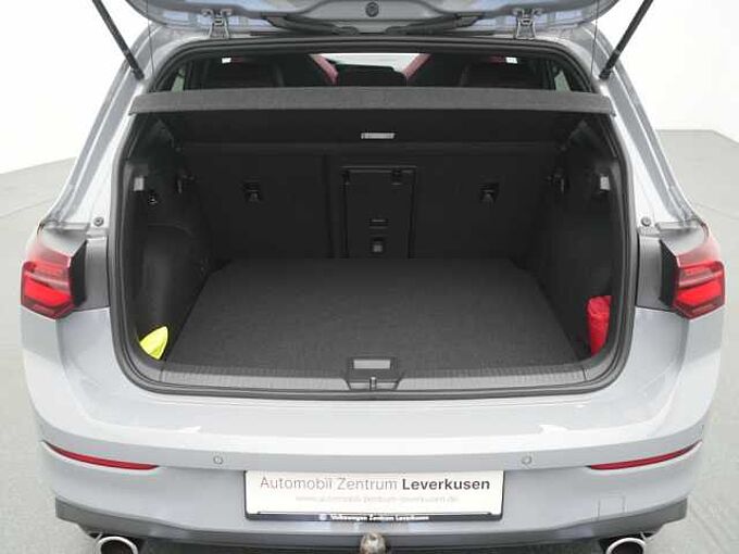 Volkswagen Golf VIII GTI DSG MATRIX PANO AHK SHZ KAM ACC