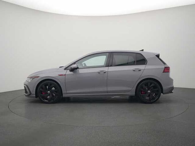 Volkswagen Golf VIII GTI DSG MATRIX PANO AHK SHZ KAM ACC
