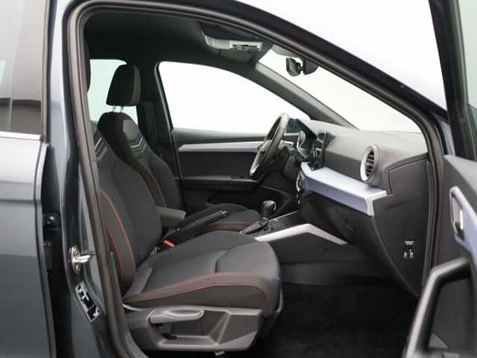 SEAT Arona VIRT APP KAM ACC SHZ NAVI