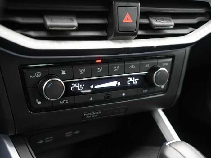 SEAT Arona VIRT APP KAM ACC SHZ NAVI