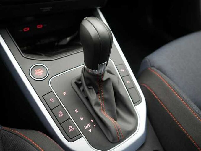 SEAT Arona TSI FR DSG NAVI VIRT ACC KAM PDC