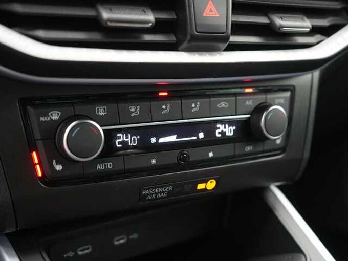 SEAT Arona FR NAVI VIRT ACC KAM LED SHZ