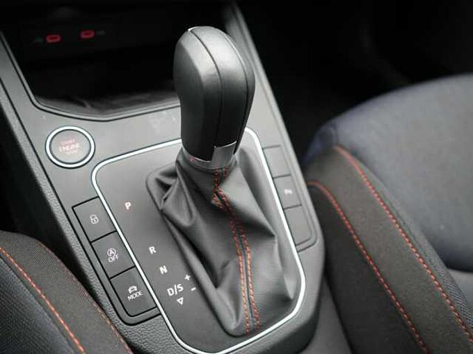 SEAT Ibiza TSI FR ACC NAVI KAM SHZ LED