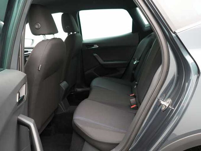 SEAT Arona TSI FR ACC NAVI VIRT SHZ LED PDC