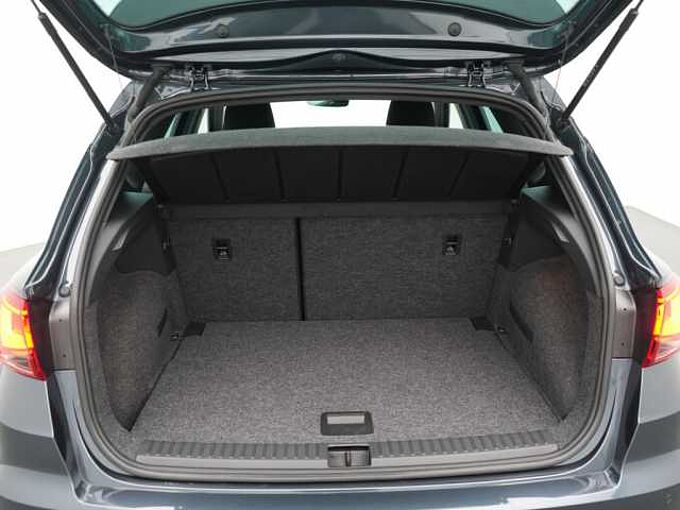SEAT Arona TSI FR ACC NAVI VIRT SHZ LED PDC