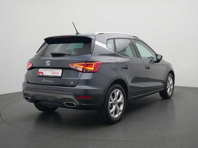 SEAT Arona TSI FR ACC NAVI VIRT SHZ LED PDC