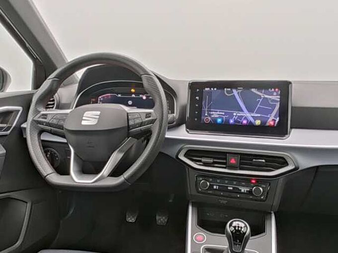 SEAT Arona TSI FR KEYLESS NAVI VIRT SHZ KAM ACC PDC