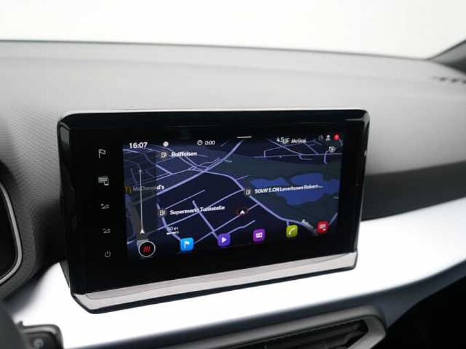 SEAT Arona TSI FR APP CONNECT KAMERA LED PDC ACC