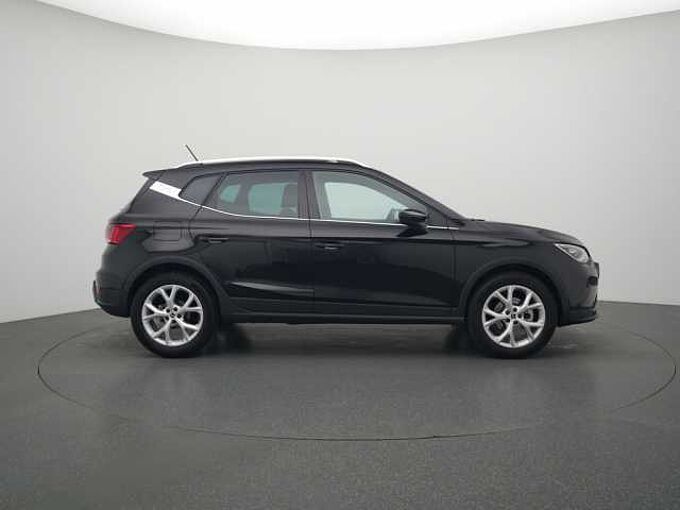 SEAT Arona TSI FR DSG NAVI VIRT LED KEYLESS ACC KAM