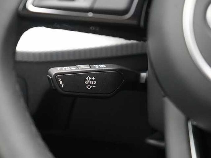 Audi Q2 S line AHK LED VIRT SHZ CARPLAY PDC LED