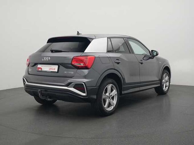 Audi Q2 S line AHK LED VIRT SHZ CARPLAY PDC LED