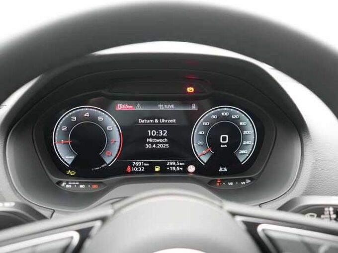 Audi Q2 S line AHK LED VIRT SHZ CARPLAY PDC LED