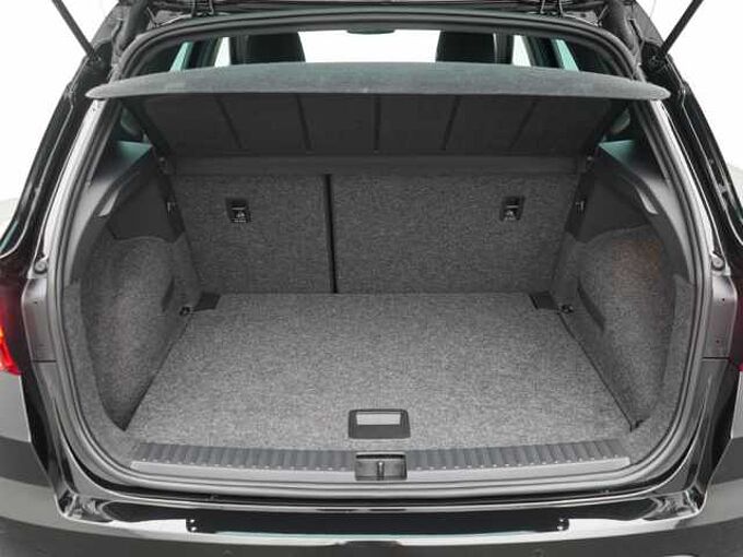 SEAT Arona FR TSI NAVI VIRT ACC LED KAM SHZ CARPLAY