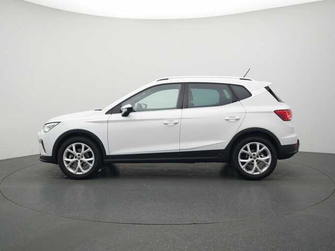 SEAT Arona TSI FR APP CONNECT VIRT SHZ