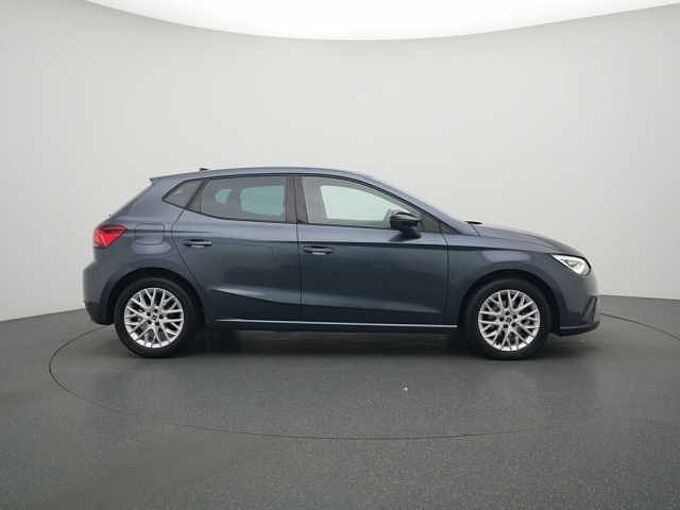 SEAT Ibiza TSI FR DSG NAVI VIRT ACC KAM KEYLESS SHZ