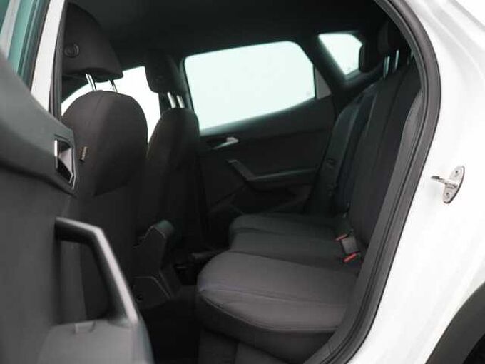 SEAT Arona FR TSI ACC LED NAVI KAM SHZ PDC