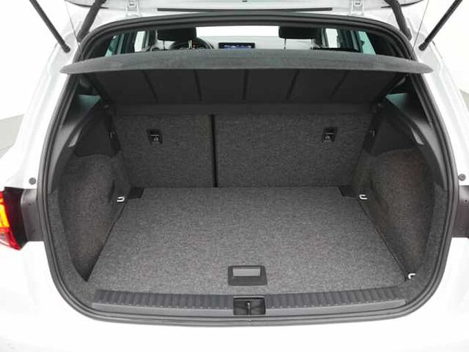 SEAT Arona FR TSI ACC LED NAVI KAM SHZ PDC