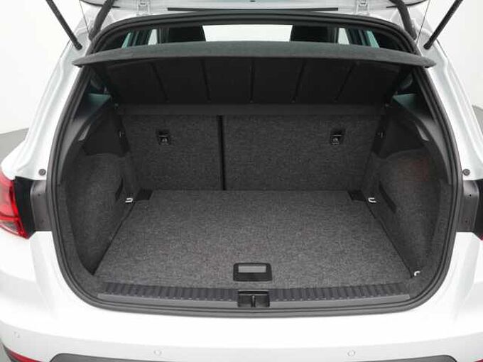 SEAT Arona FR TSI NAVI VIRT ACC KAM LED SHZ