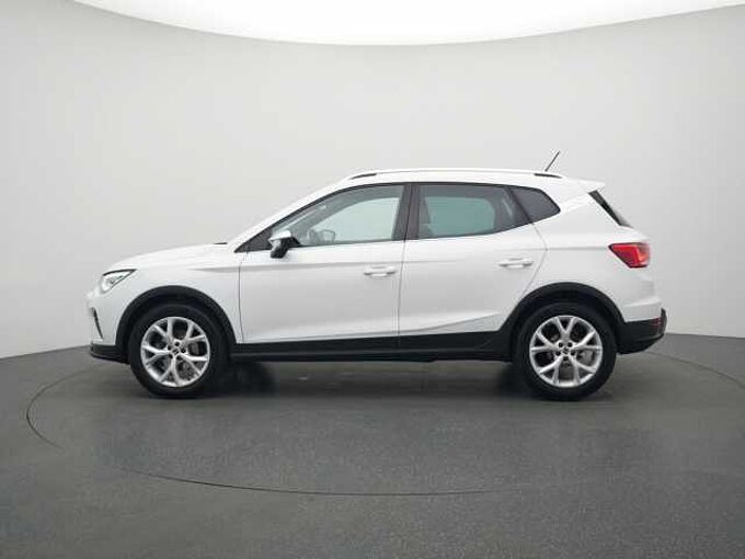 SEAT Arona FR TSI NAVI VIRT ACC KAM LED SHZ